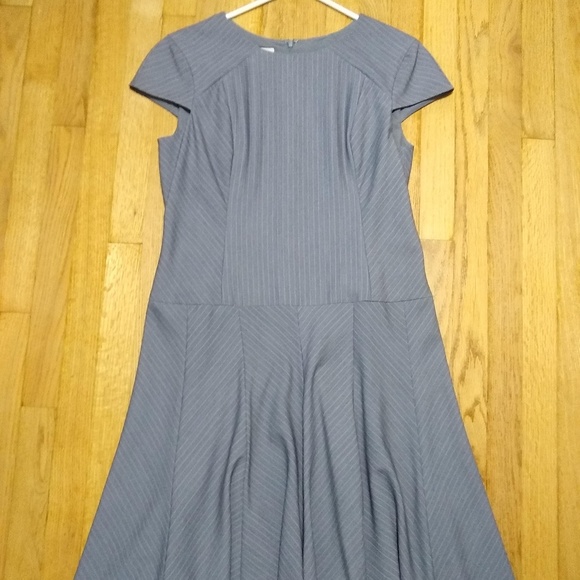 Anne Klein Gray Pinstripe A-Line Women's Dress 12 - Picture 8 of 8